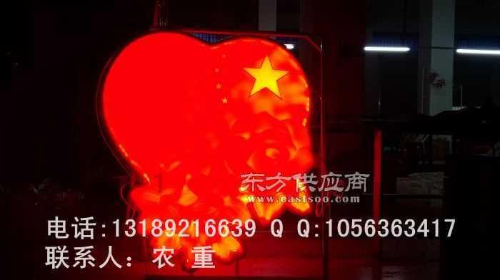 小猪佩奇找宝石