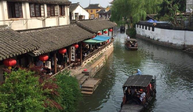 虫虫助手下载